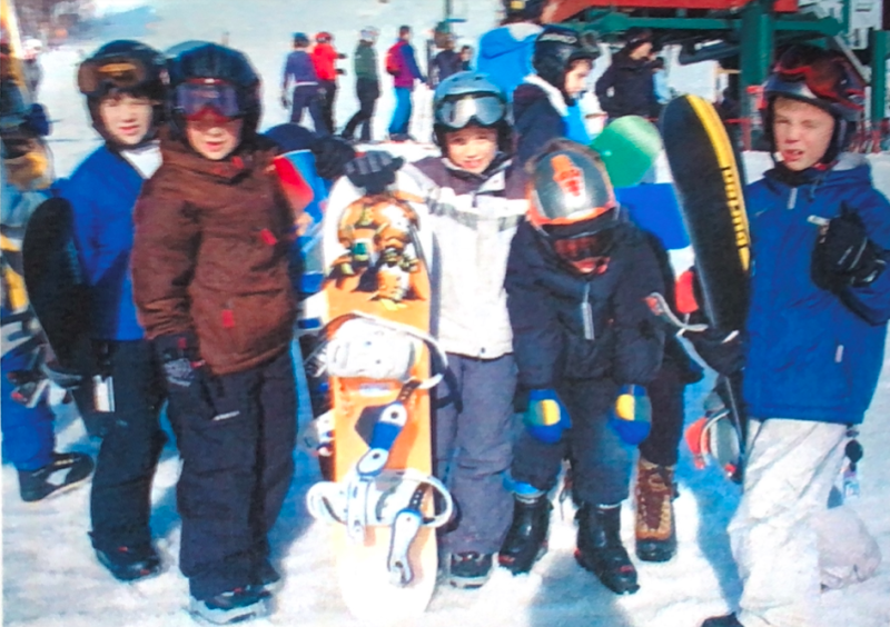 Jack-Skiing-with-School-Friends