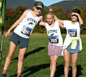 Stowe XC Team runners